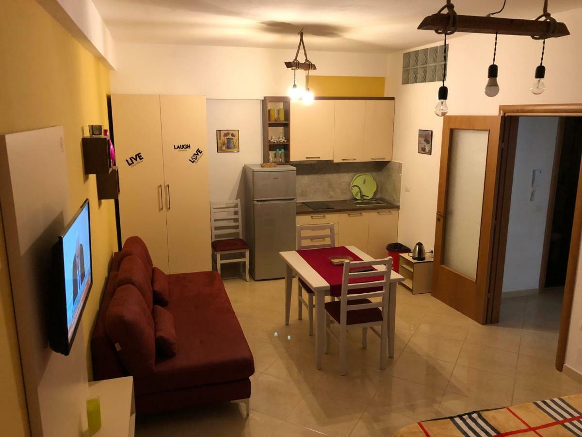 Appartamento Giallo Vlore Exterior photo
